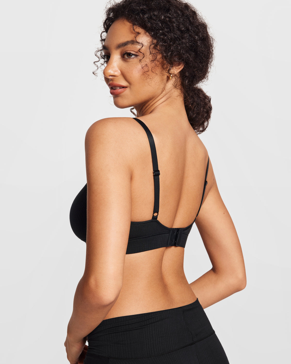 SOULVOR wireless V-neck triangle Bralette Black
